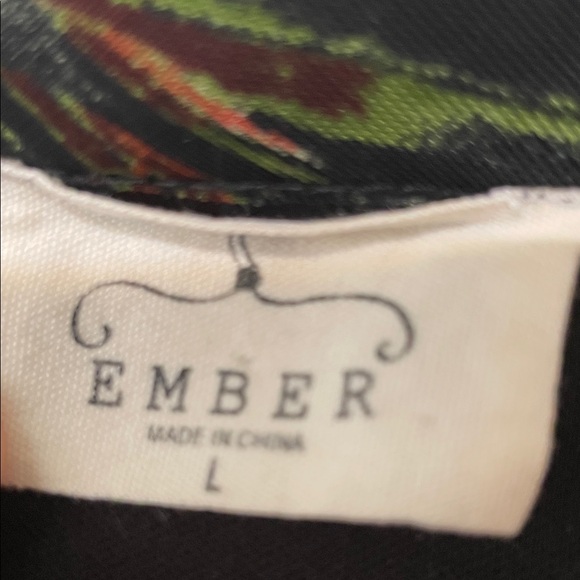 Tropical Floral Black Blouse - Picture 3 of 5